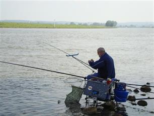 Riviervissen aan het Pannerdensch Kanaal voor de jeugd. Geef je snel op!